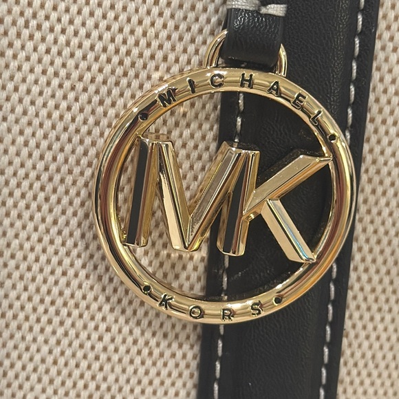 Michael Kors Bag Large Canvas Leather Trimmed  Cream and Black Colorblock Tote - Picture 7 of 17
